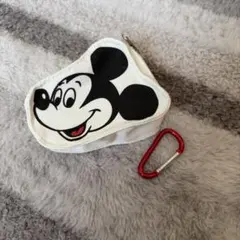 ディズニーストア　シークレット　フェイスポーチ　ミッキー