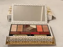 Dior アイシャドウパレット　クリスマスコフレ　2025