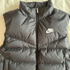 NIKE★ダウンベストレディースブラック【M】