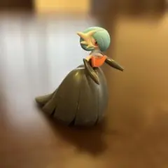 モンコレ　メガサーナイト　色違い