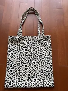 ヒョウ柄トートバック