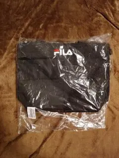 新品タグ付FILA☆タシュウノウトートバックのサムネイル