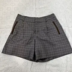 ショートパンツ　チェック柄　デートコーデ　おしゃれ　かわいい