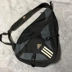 90s 00s old adidas ワンショルダーバッグ スリングバッグ