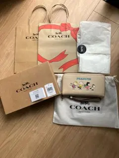 大幅値下げ！COACH PEANUTS 長財布 ベージュ