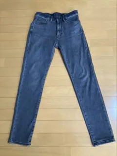 【美品】ユニクロ EZYジーンズ グレー Sサイズ