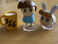 クレヨンしんちゃん サプライズミックス　しんこちゃん、ひまわり、マグカップ