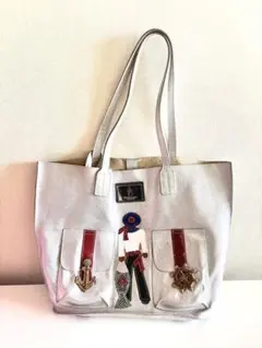 Item thumbnail for item b58859f8-5228-4995-8c1b-610c77454c98