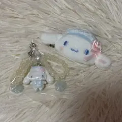 シナモン♡2点セット サンリオ ホワイトフリル ストラップ ヘアクリップ