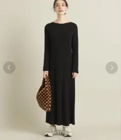 ホールガーメントリブフレアニットワンピース　ロングワンピース