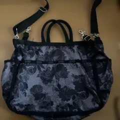 LeSportsac ショルダーバッグ レース スワン マザーズバッグ - メルカリ