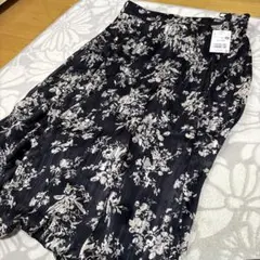 【値下げ】【清楚系】【大きいサイズ】花柄コン　ロングスカート　3L