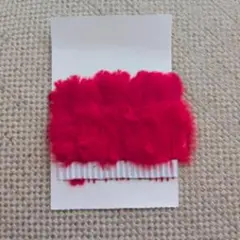 鮮やかなレッドのフェザーテープ 手芸用装飾素材