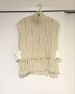 美品◻︎マラミュートbraid slit poncho ニットベスト