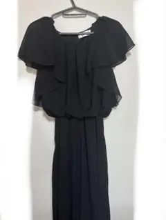 美品✨️フリル付き黒オールインワン パンツドレス
