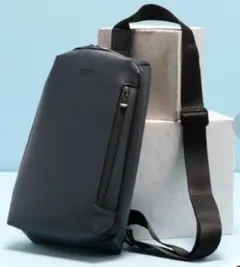 TAKEO KIKUCHI ライトウェイト ボディバッグ ダークネイビー