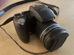 FUJIFILM FinePix HS10 本体 デジタルカメラのサムネイル