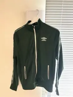 umbro トラックジャケット