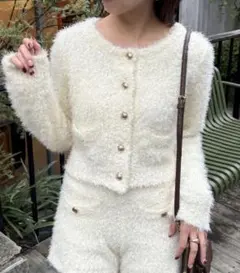 【Chico】 ✨美品✨ニット カーディガン FREEサイズ