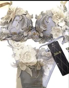 サルート　深海の宮殿　④点セット【激レア♡新品タグ】サルート24♡入手困難品 2025年最新】サルート24の人気アイテム - メルカリ