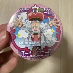 ワンピース 麦わらストア限定 缶バッジ Dr.ベガパンク+シャカ