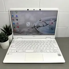 【NECLavie】パールホワイト☘️10世代corei5☘️新品NVMe512のサムネイル