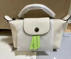 【新品】 LONGCHAMPショルダーバッグ ル プリアージュ レザーXS 白