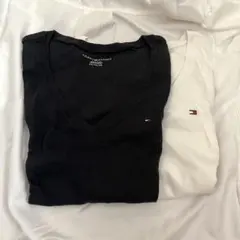TOMMY HILFIGER Vネック　Tシャツ