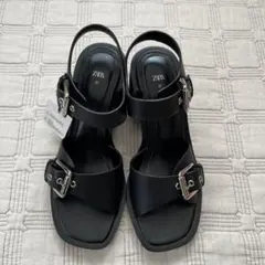 【未使用品】ZARA バックル付きレザーサンダル 37