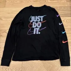 NIKE ロンT S