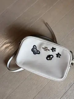 COACH ホワイトレザーショルダーバック