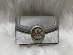 Michael Kors ミニウォレット　ミニ財布