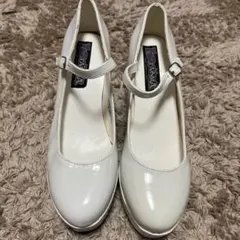 ホワイト アンクルストラップ ハイヒール