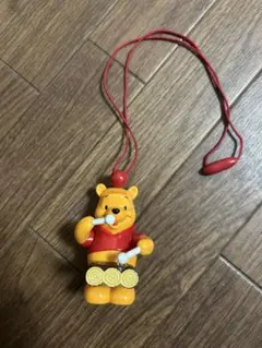 くまのプーさん ドラムおもちゃ ストラップ付き