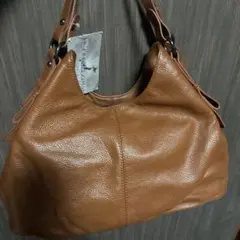 本革☆ティーエムコレツィオーネショルダーバック未使用