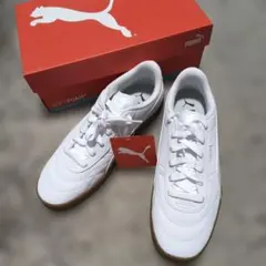 PUMA クラブゾーン　スニーカー ホワイト×ガムソールのサムネイル