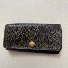 Item thumbnail for item 75b92024-0964-4449-9813-167c92e62874