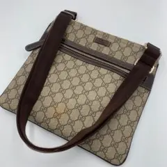 ！美品！　GUCCI グッチ　ショルダーバッグ　72OOのサムネイル