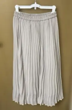 GU プリーツスカート Sサイズ ジーユー