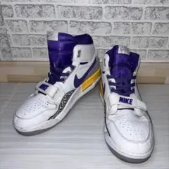 Item thumbnail for item bd67bf44-05ce-4d27-8e4c-d67e4743e0bb