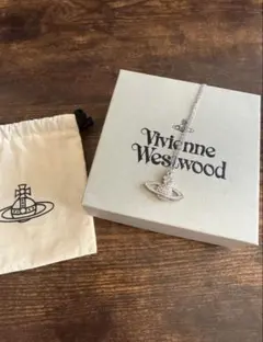 Vivienne Westwood ヴィヴィアン・ウエストウッド ネックレス