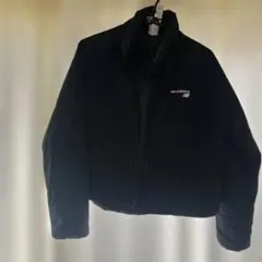 短丈で可愛い！首元に日焼け止め跡の白汚れあり New Balance ダウン