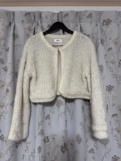 SNIDEL アイボリー クロップドカーディガン