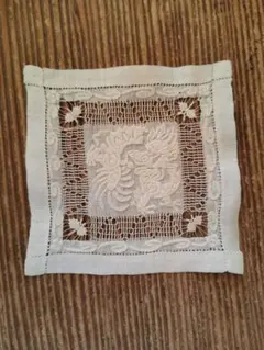 トラ猫の刺繍飾り生地 ナップ ファブリック フランスアンティーク ねこ