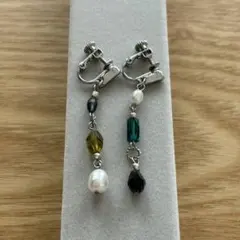 イヤリング　ビーズ　ブルー　イエロー　真珠風