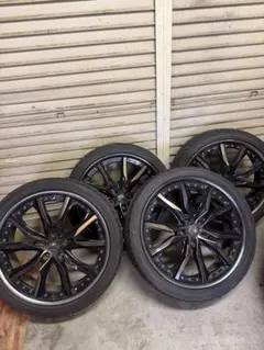 Lexus ブラックスポークデザイン ホイールセット 225/35ZR19 Lexus ブラックスポークデザイン ホイールセット 225/35ZR19 - メルカリ