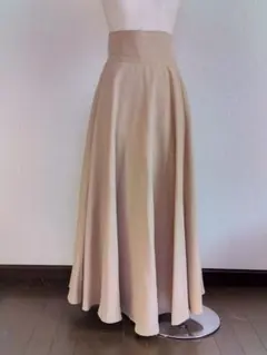 美品　Louere ハイウエストマキシフレアースカート