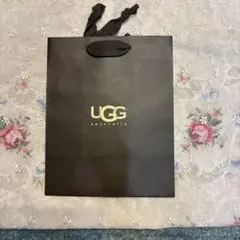 UGG☆アグ☆ギフトラッピング☆ショッパー - メルカリ