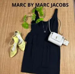 ★MARC BY MARC JACOBS ブラックフリルワンピースドレスのサムネイル