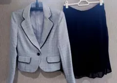 テーラードジャケットスーツ上下 リボン付き